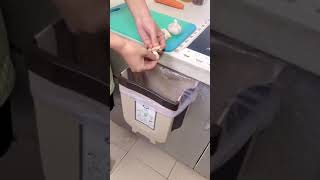 Kitchen Hanging Folding Trash Can   Large Capacity