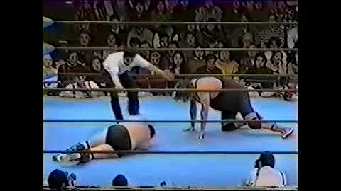 Stan Hansen vs Gary Albright (All Japan March 29th...