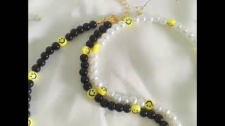 Choker kalung smile series hitam dan putih / yin yang / beaded necklace smiley