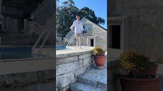 Tu Hogar Soñado en Liméns, Cangas: Casa en Primera Línea de Playa