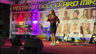 Asap Lia - Sylvia G live performance at Pesta Ria Boulevard Miri