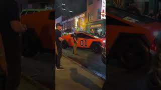 KID ROCK IN A GENERAL LEE CYBERTRUCK OUTSIDE HIS BAR