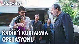 Rıza Baba, Kadir'i annesine kavuşturdu! 😌 | Arka Sokaklar 640. Bölüm