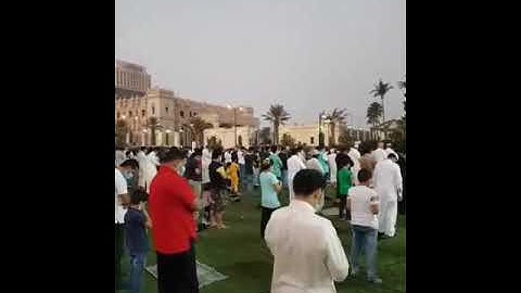 صلاة المغرب في كورنيش #جده  القارئ محمد كليم الاركاني البرماوي