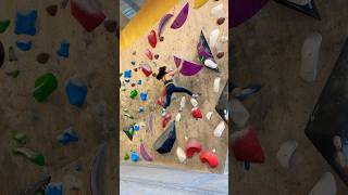 Felt like i was flying 🧚‍♀️ really cool coordination 😎 #bouldering #climbing #coordination #jumps