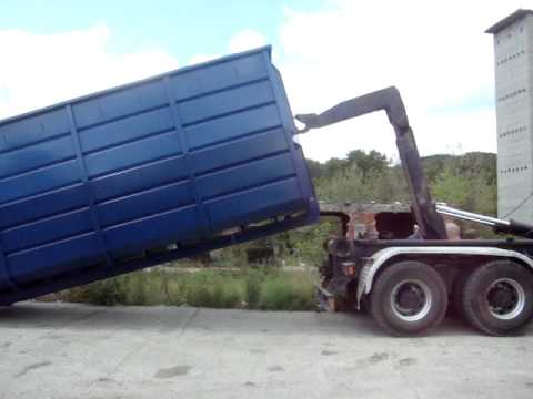 Video: Containerele de transport au scurgeri?