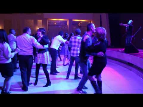 ბანკეტი (კლასელების შეხვედრა  20 წლის მერე)