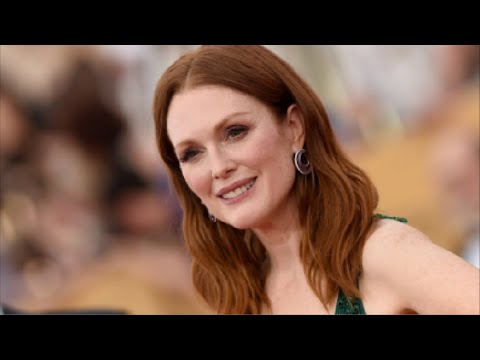 Video: Je li julianne Moore udana?