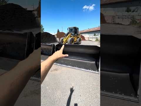 All the different Buckets I have for my CAT 930H! #loader