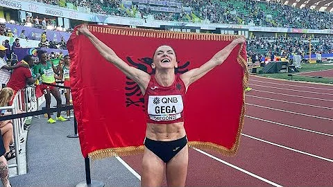 Luiza Gega WINS GOLD|Women's 3000m Steeplechase FI...