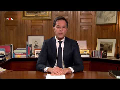 Tv kijken bij "OH HANS'' van Jensen