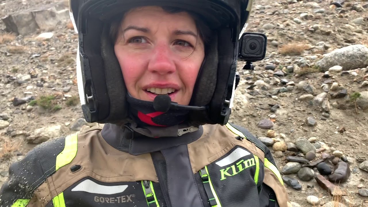 Памирский Тракт на мотоцикле - выезд из Хорога 17 мая 2019 - YouTube