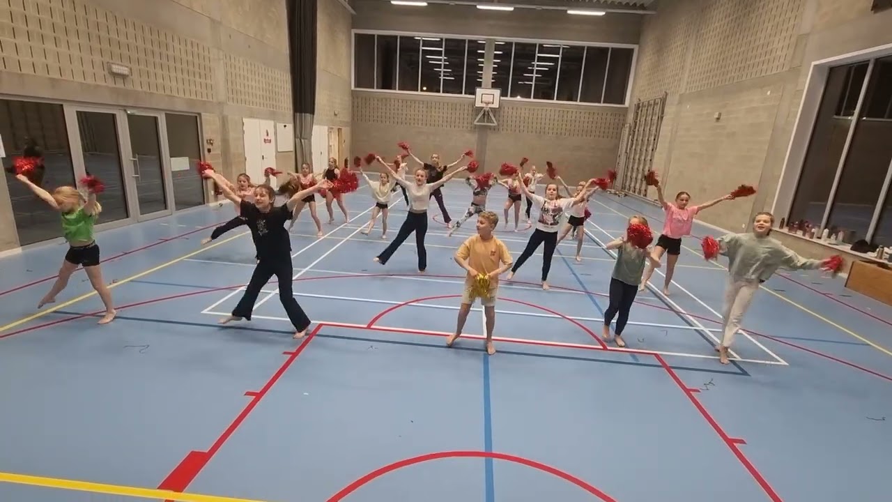 Disco beginners dinsdag: Santa Tell me