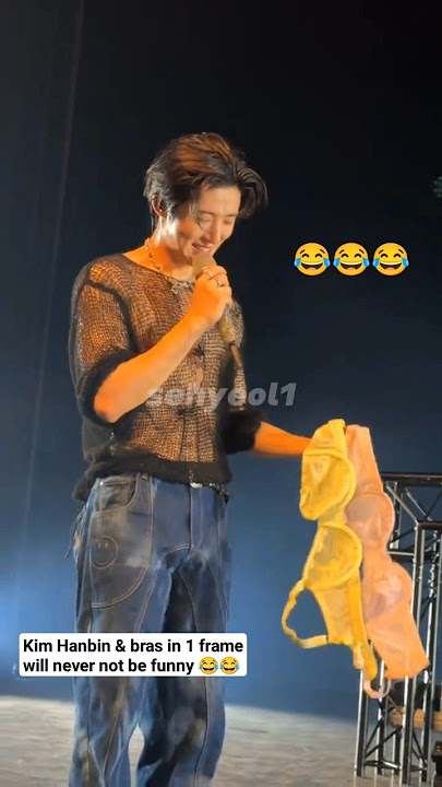 Kim Hanbin and bras in the Europe Tour!! 😂#LoveOrDieWithBI_brussels #KIMHANBIN #HANBIN #BI #김한빈 #비아이