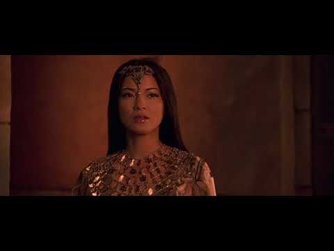 The Scorpion King - Kelly Hu As The Sorceress (2002)