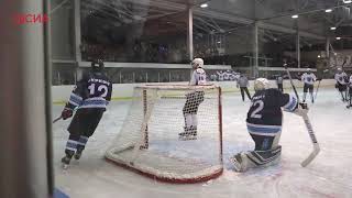 Хоккеисты из Якутска победили команду Мирнинского района в полуфинале