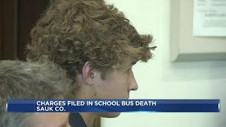 Reedsburg 18-year-old charged in 7th grader’s death at school bus stop