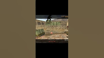 CSGO PLAYER TRIES TO DEFUSE IN CS 1.6 #shorts #funnymoments #cs #failclutch