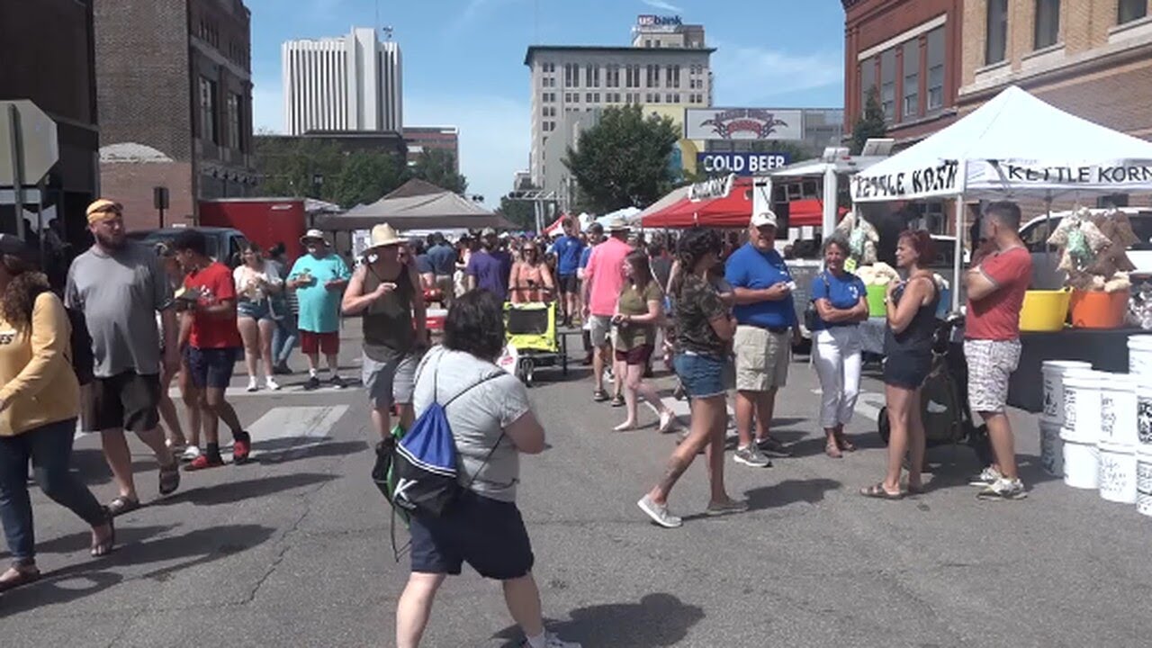 Vendors and market organizers reflect on 2023 Cedar Rapids Farmer’s