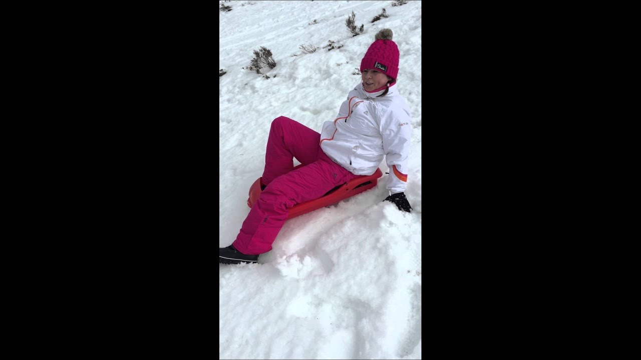 Sinéad getting ready for the next Winter Olympics lol!