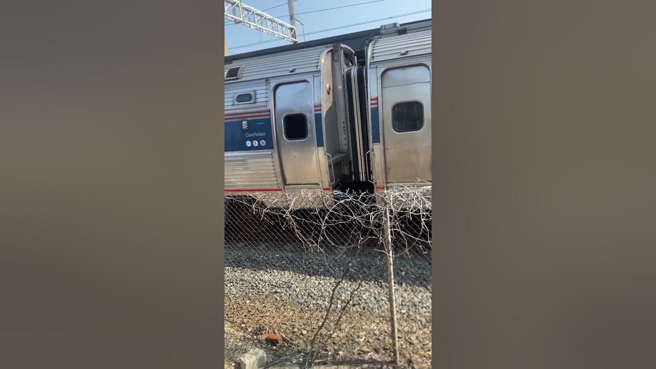 Amtrak train at New Carrollton station YouTube