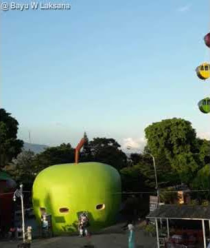 STORY SOSMED - D'KROSS - MALANG KE BULAN ALUN-ALUN KWB