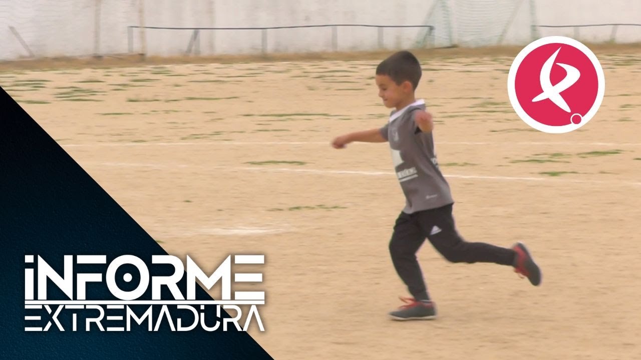 Thiago, un futbolista de altura en Alconchel con solo 5 años | Informe Extremadura