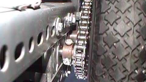 Roverbot - Stepper motor / gears / wheel in operation (Ultra video)