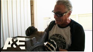 Storage Wars: Vintage Arcade Peep Show (S2 Flashback) | A&E