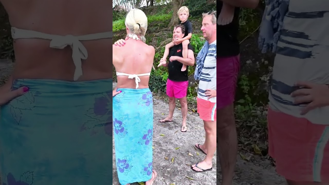 Temani turis eropa di pantai lakeba dang Lala & pantai nirwana kota Baubau 