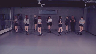 PRISTIN-BLACK WIDOW? -DANCE MIRROR