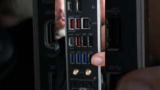 #AberM Farben bei USB-Ports? #farbkodierung #usb #pcgaming