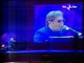 Elton John - I&#39;m still standing - Italian Music Awards 2002