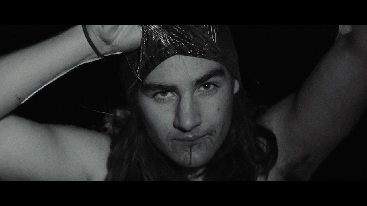NOT QUITE RIGHT SHORT FILM SHOT ON CANON 70D YouTube