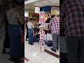 世界一小さい!?一坪たこ焼き屋