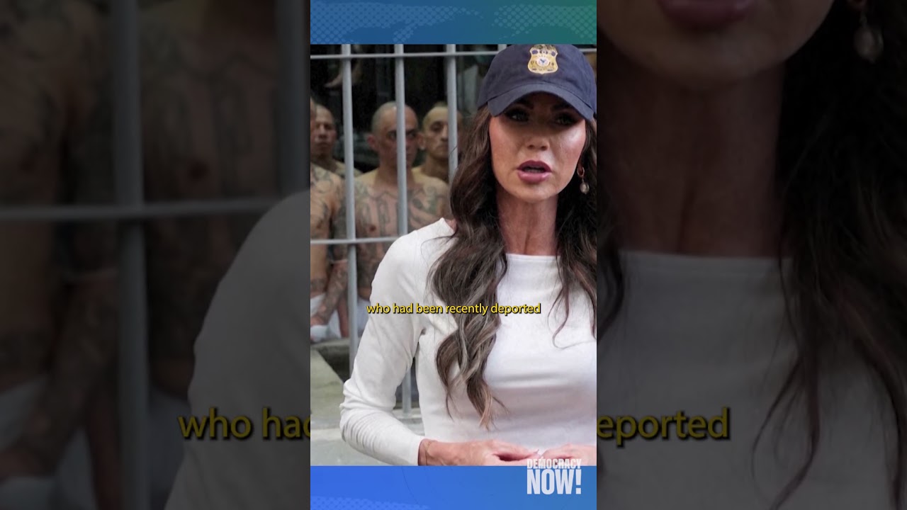 Did Kristi Noem stage photos at CECOT?