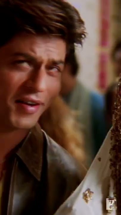 The way Veer loves Zaara is everything ♥️ | Veer-Zaara | Shah Rukh Khan, Preity Zinta #YRFShorts