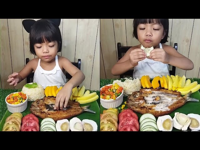 Fried Fish Mukbang / Milkfish Mukbang / Kids Eating Milkfish /Bangus Mukbang/ Mukbang eating fish class=