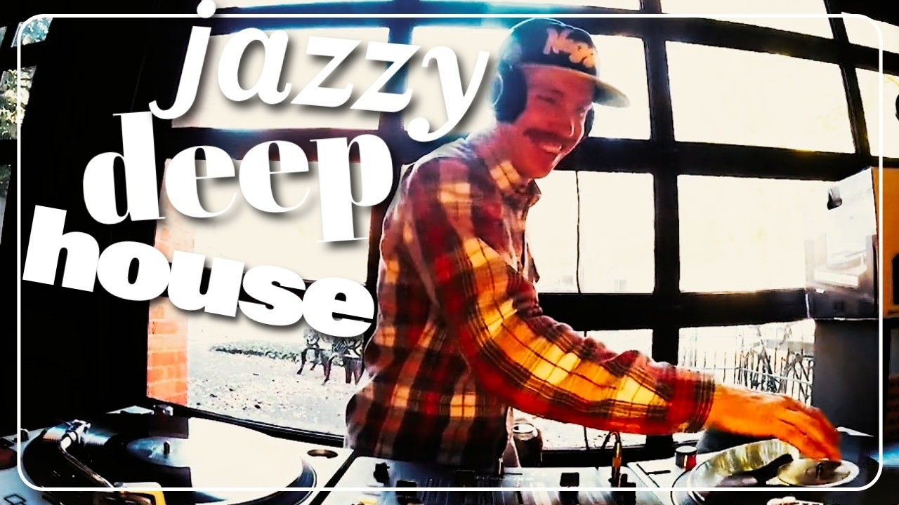 Jazzy Deep House at Guestroom Records | DJ AskWho