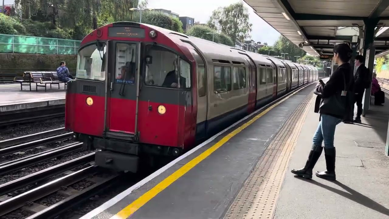 Piccadilly Line 3-car 1973 Stock (Rail Adhesion Train) pass through South Ealing