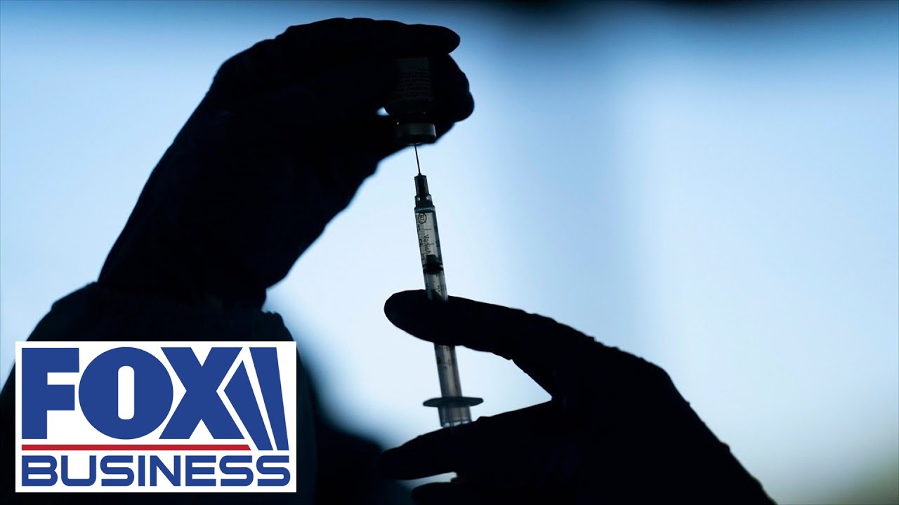 Gen-Z helps seniors apply for COVID vaccine online