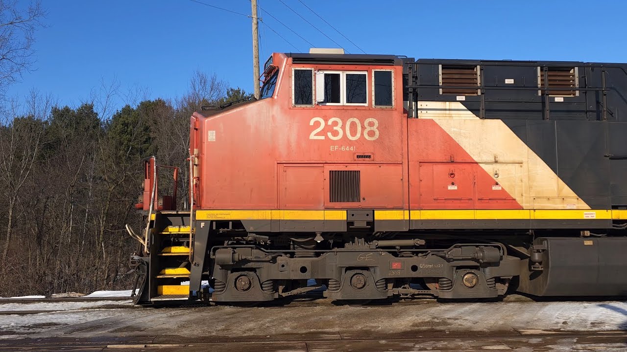 Canadian National - Yard Work Part 2 17 Dec 25 - YouTube