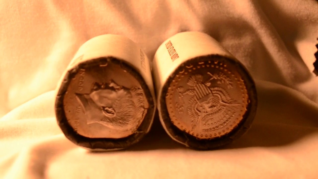 One epic day of coin/currency finds as a cashier - YouTube