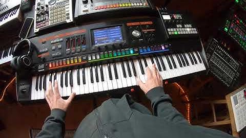 BIG SOUNDS from the Roland Jupiter-80 (Looped by Squarp Pyramid)