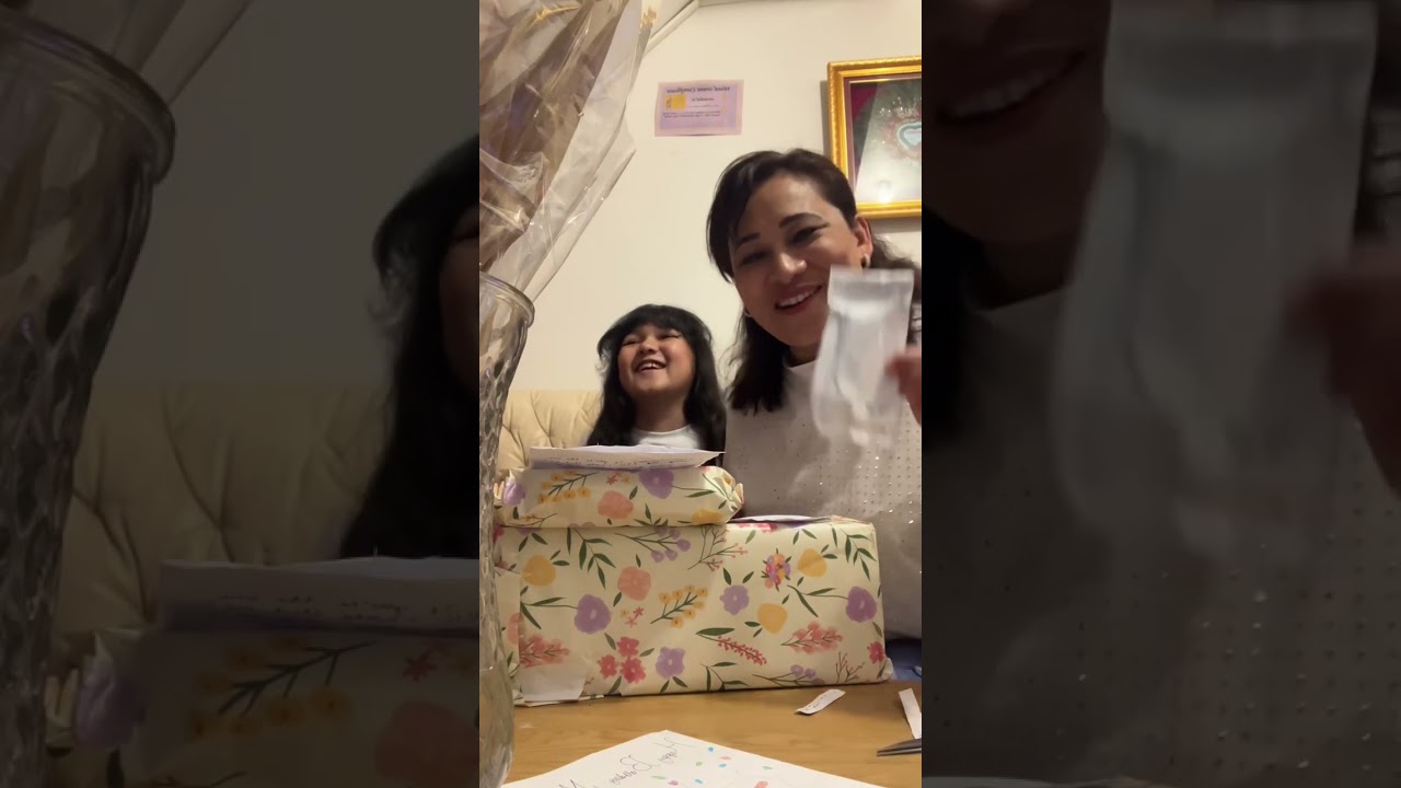 My Birthday  unboxing gift from 👧😍🥰