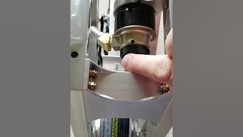 Compression damping adjustment