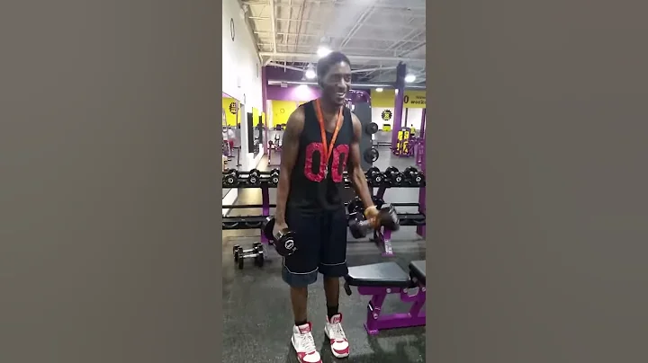 Shaquille back in the gym