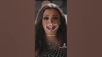 أنغام وانت ماشي في مصر شايف 