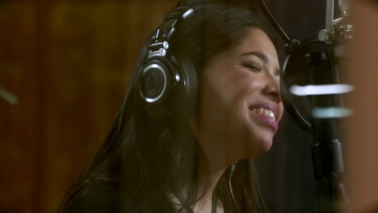 Watch LUCÍA | Lacy on YouTube Watch LUCÍA | Lacy on YouTube