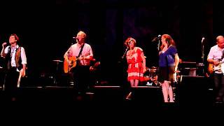 Rufus and Loudon Wainwright and family &quot;Being A Dad&quot;